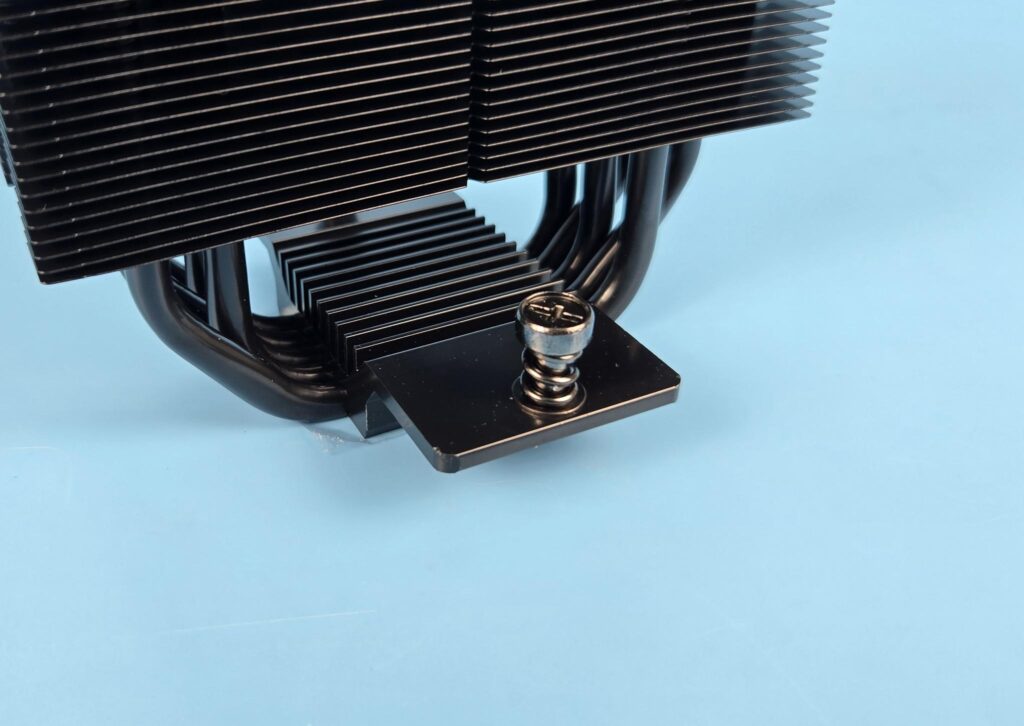CPS RT500 TC ARGB BK Air Cooler Review 10 CPS RT500 TC ARGB Heatsink Crossbar