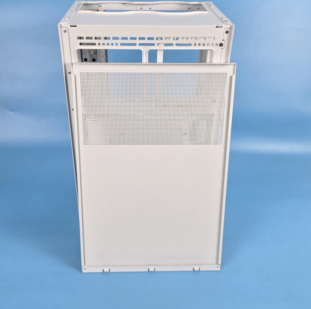 DeepCool CH270 Digital White Review 23 DeepCool CH270 Digital WH Backside View 1