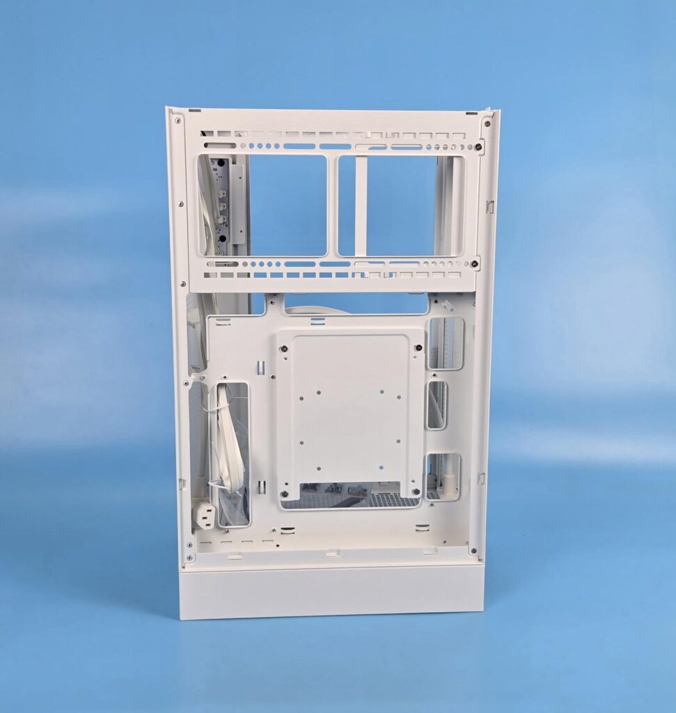 DeepCool CH270 Digital White Review 24 DeepCool CH270 Digital WH Backside View 2