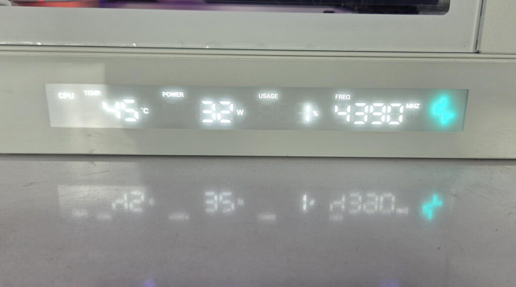 DeepCool CH270 Digital White Review 7 DeepCool CH270 Digital WH Display
