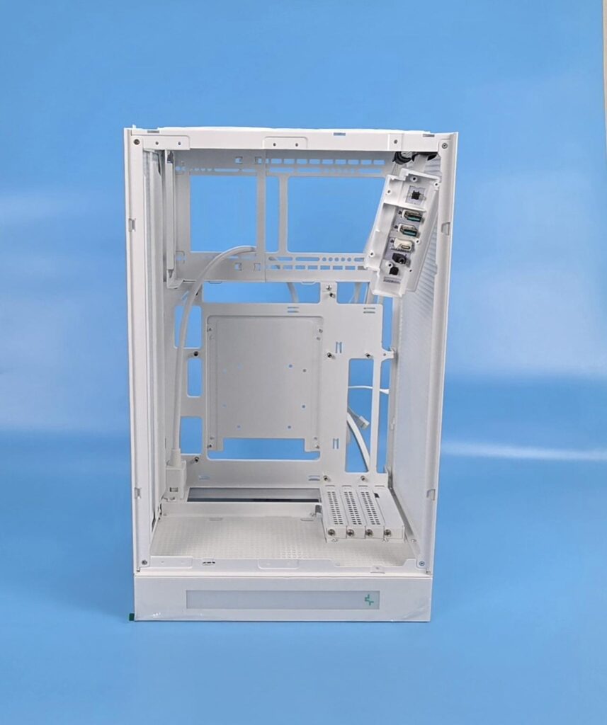 DeepCool CH270 Digital White Review 12 DeepCool CH270 Digital WH Front Panel 7