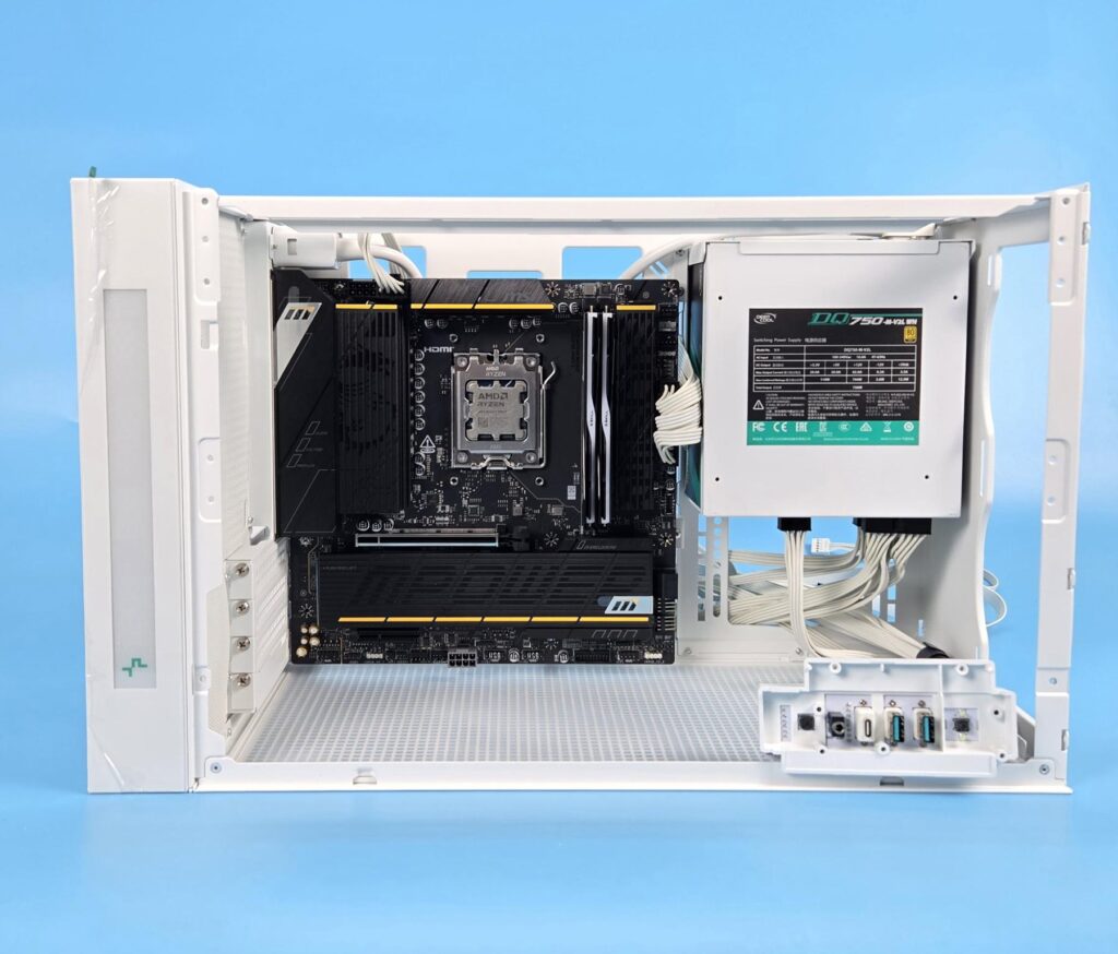 DeepCool CH270 Digital White Review 41 DeepCool CH270 Digital WH Installation 3