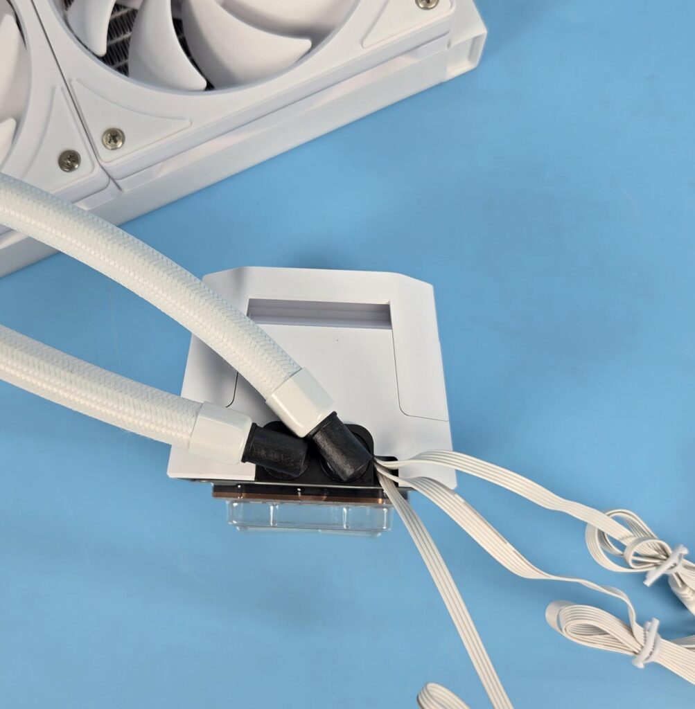 DeepCool LM360 WH Liquid Cooler Review: A True Value King 15 DeepCool LM360 White Block 4