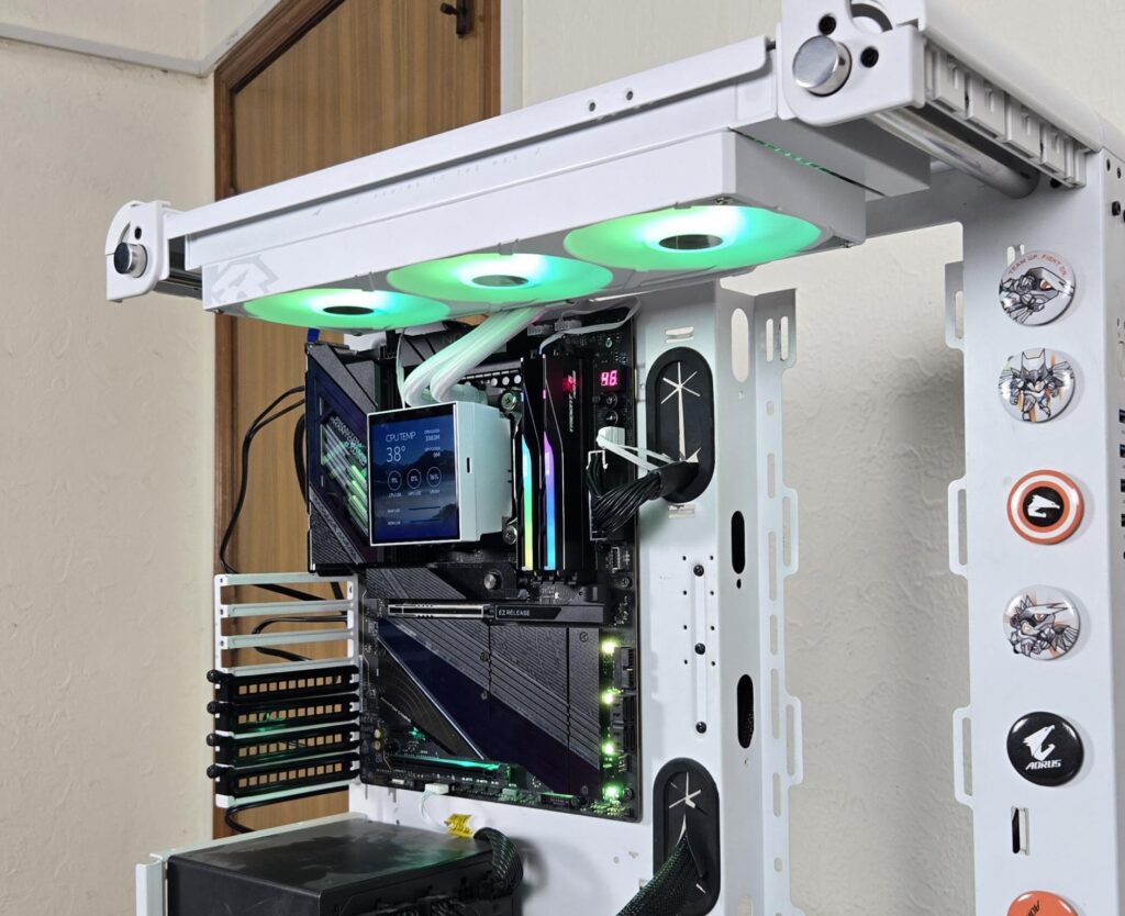 Gamemax Glacier 360 LCD AIO White Review: A Performance Beast 55 Gamemax Glacier 360 White RGB 6