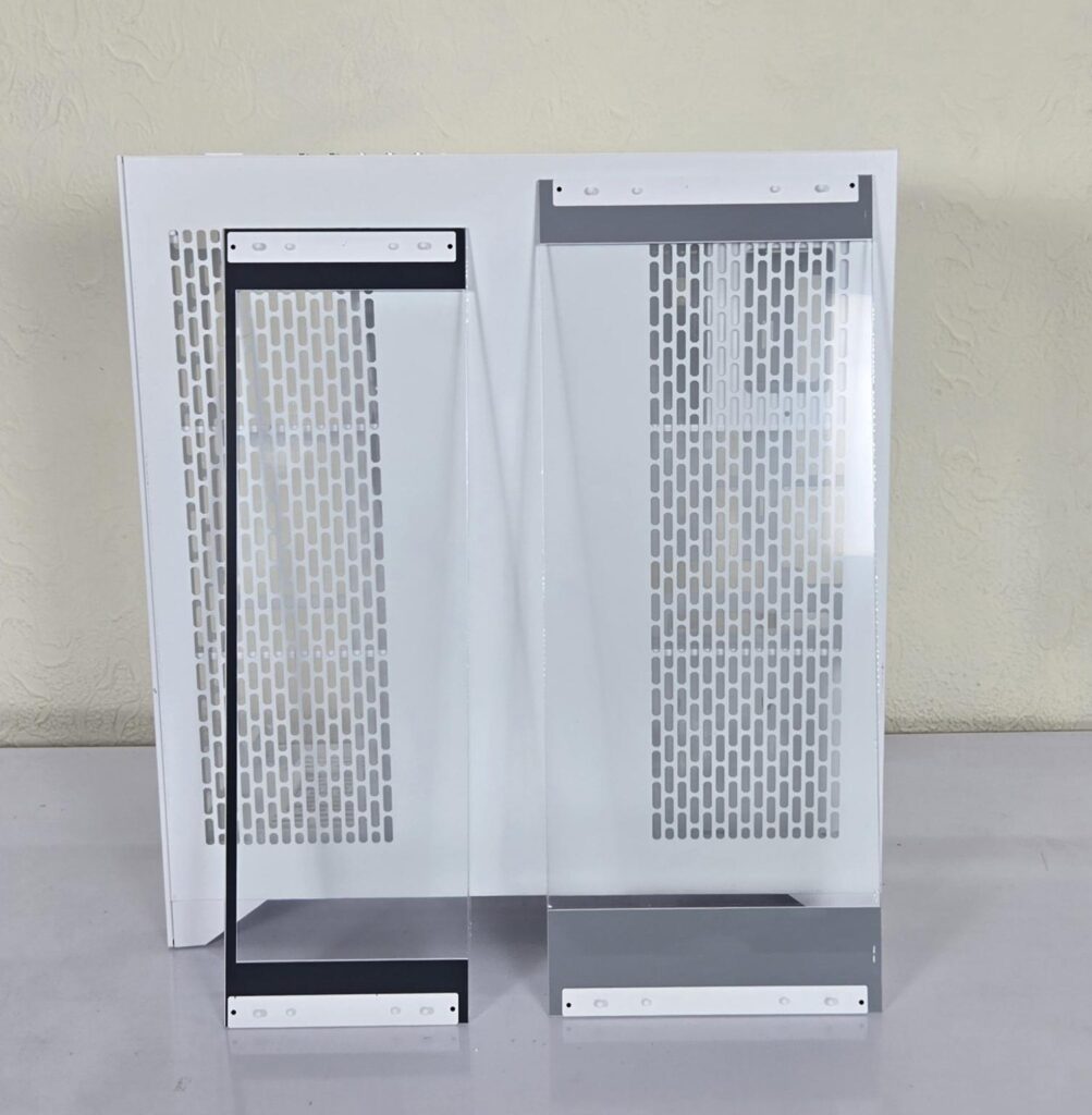 Thermaltake CTE E550 TG Snow Edition Review 34 Thermaltake CTE E550 TG Snow Side View 3