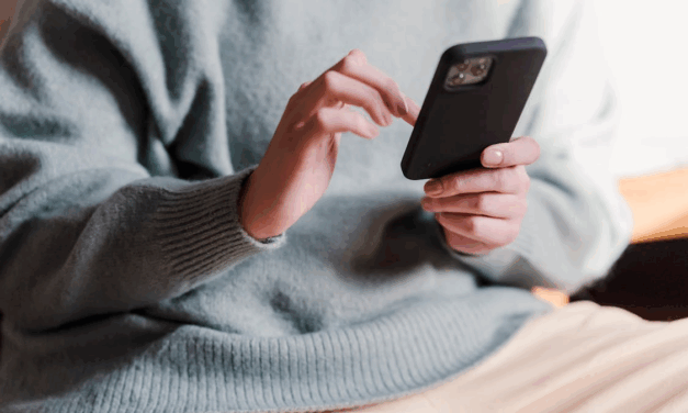 5 Ways Technology Enhances Online Credit Services