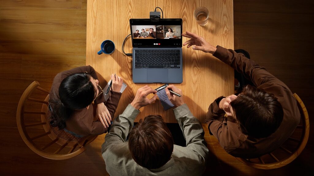 Hollyland Lyra 4K webcam brings stunning clarity and pro sound for just $149 4 Hollyland Lyra 4K Webcam