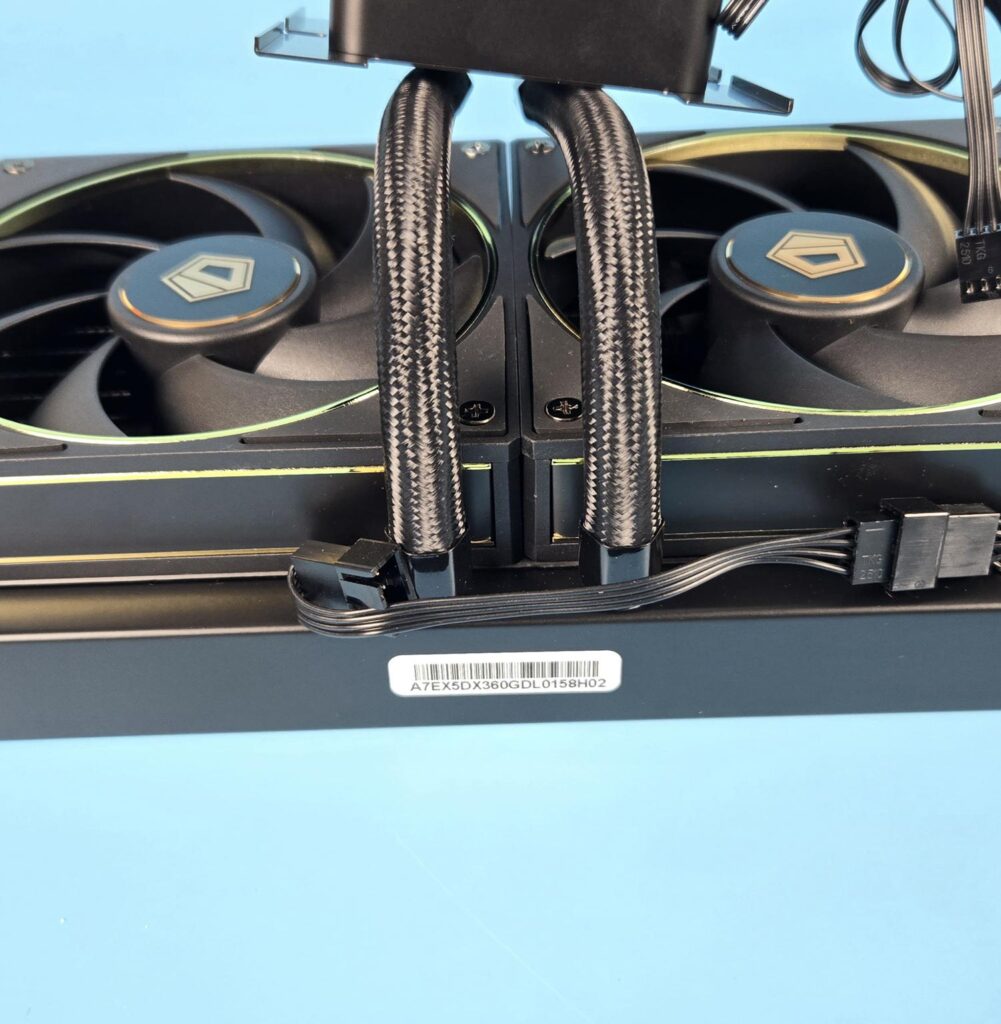 ID Cooling DX360 GDL Radiator 5
