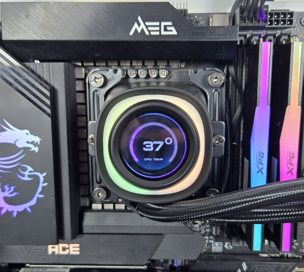 ID Cooling FX360 LCD Review 37 ID Cooling FX360 LCD Display Screen 7