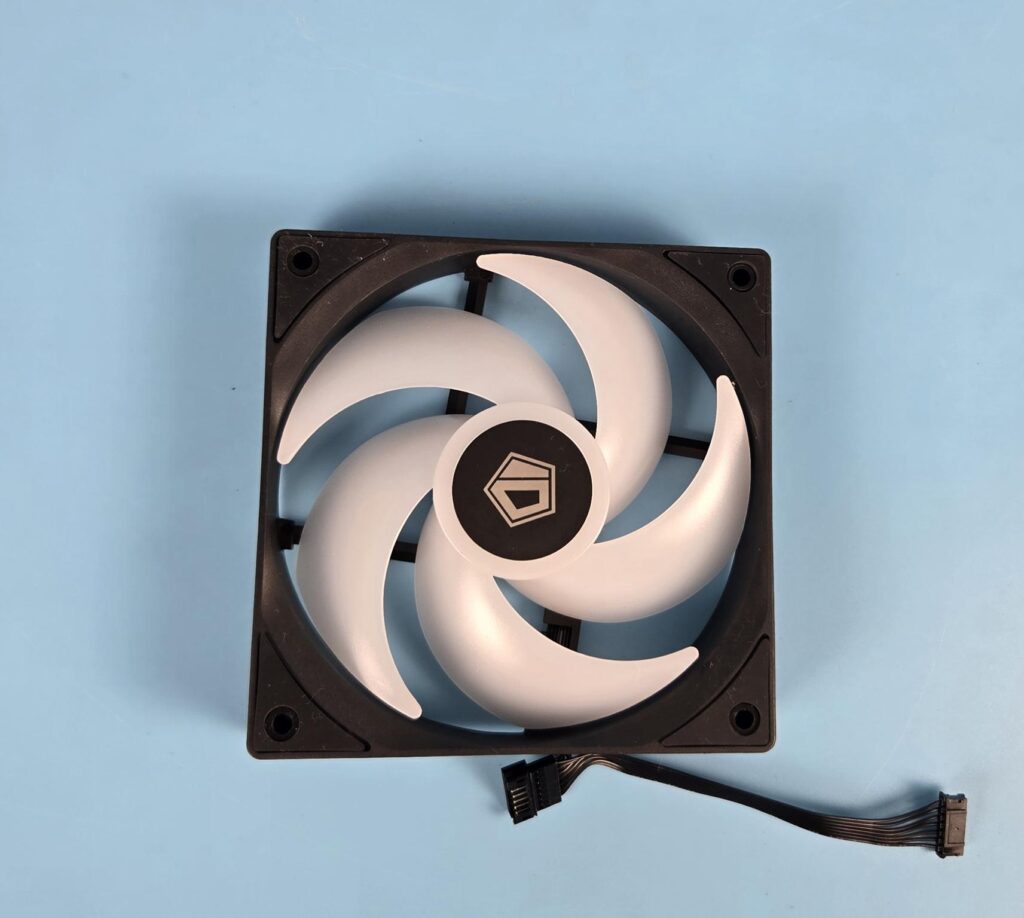 ID Cooling FX360 LCD Review 15 ID Cooling FX360 LCD Fan 1