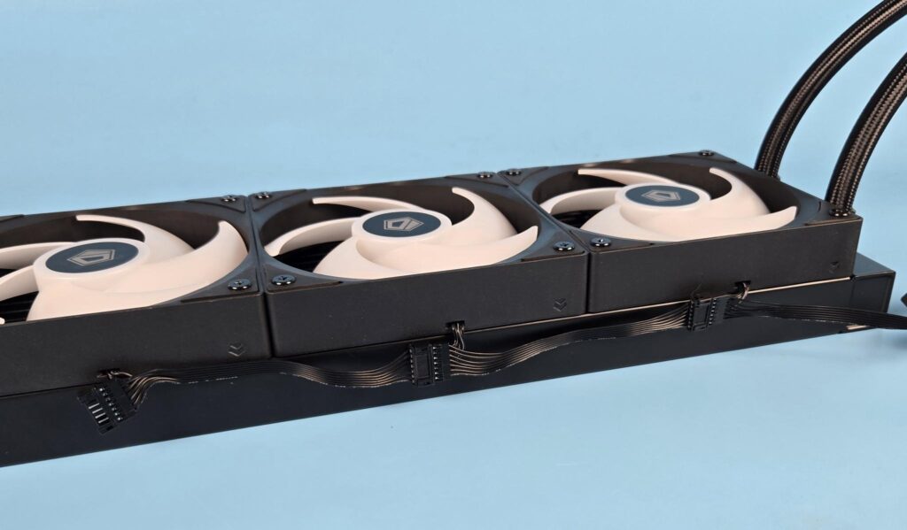 ID Cooling FX360 LCD Review 4 ID Cooling FX360 LCD Radiator 2