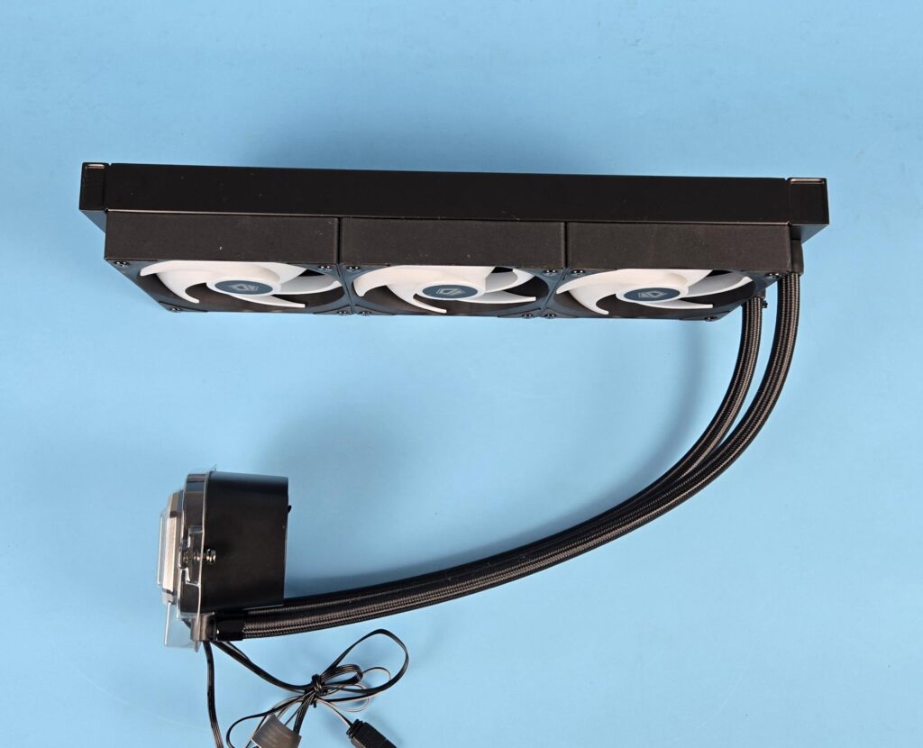 ID Cooling FX360 LCD Review 7 ID Cooling FX360 LCD Radiator 5