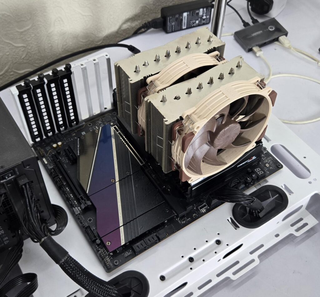 Halnziye HY-P17 and HM-806 Thermal Pastes Reviews 11 Test Bench
