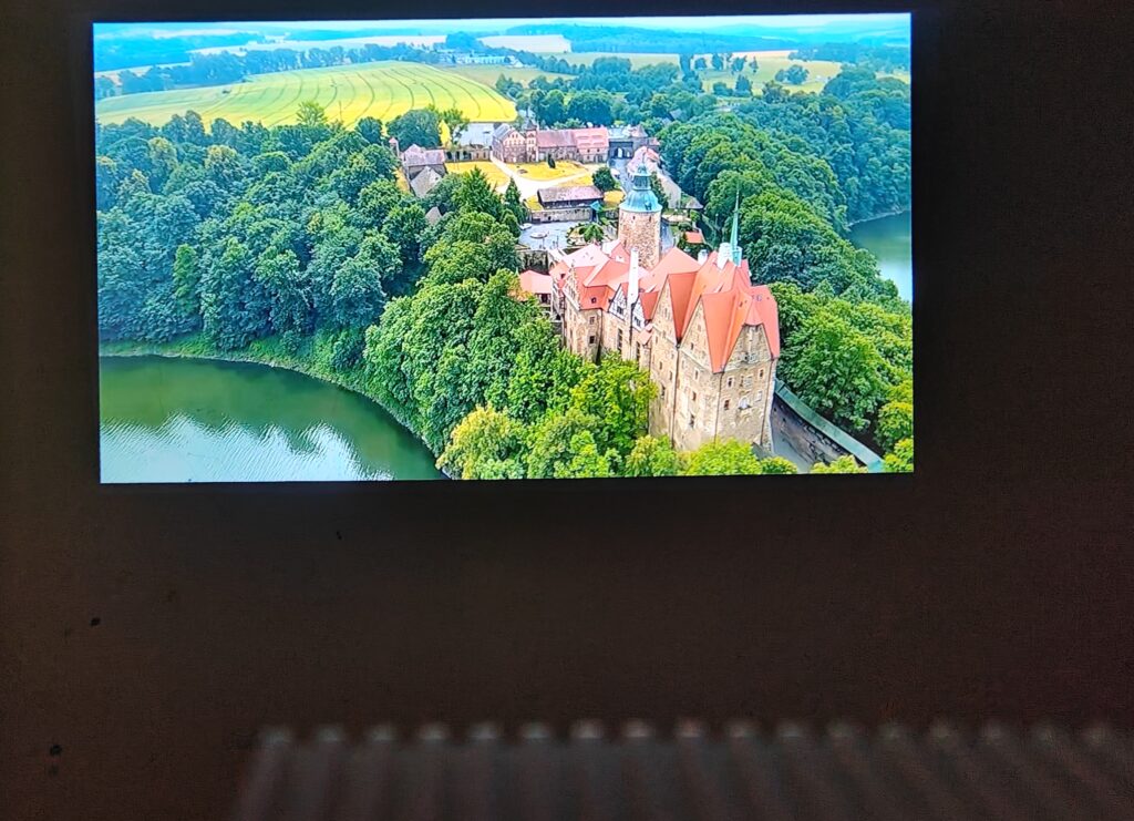 Wanbo Cube 2 Pro projector review – Compact, smart, and powerful 19 Wanbo Cube 2 Pro 42