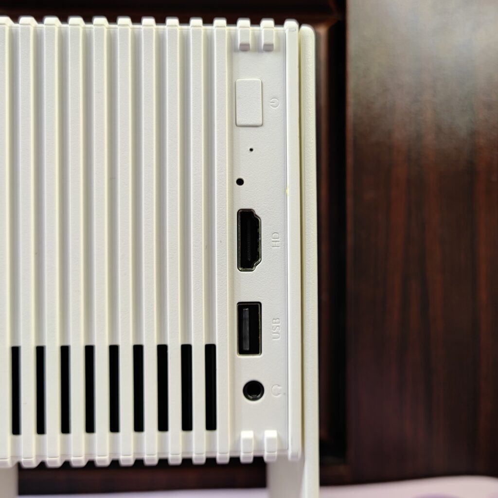 Wanbo Cube 2 Pro projector review – Compact, smart, and powerful 14 Wanbo Cube 2 Pro projector 8