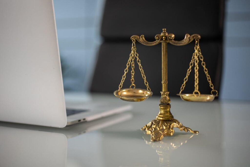 How Technology Supports the Modern Justice System 1 image