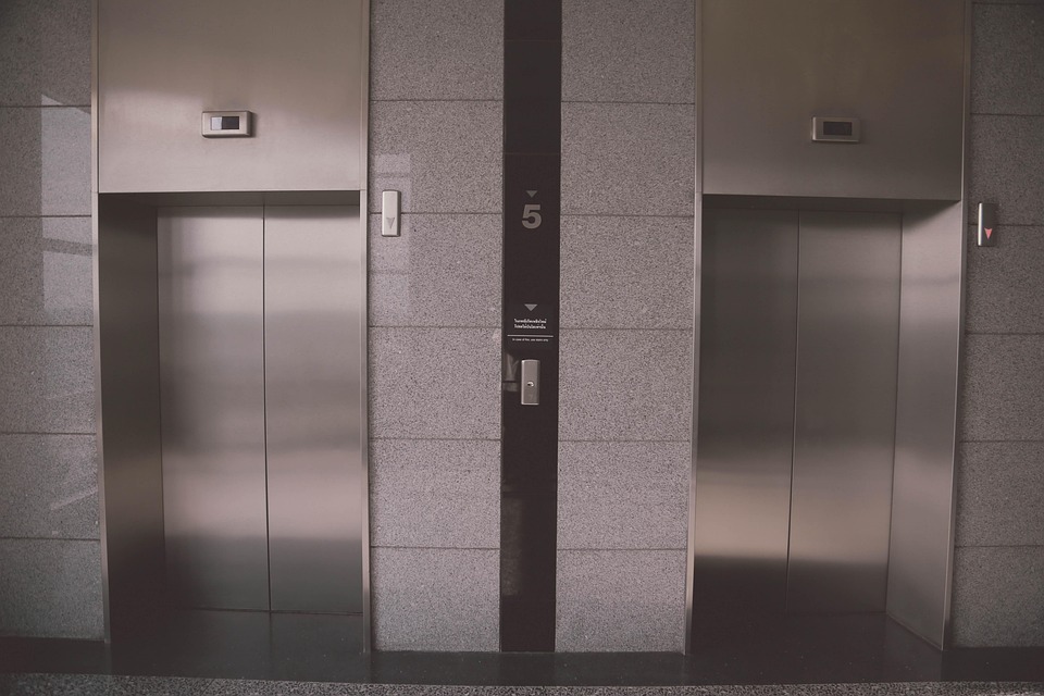 How High-End Lift Support Works for Business Spaces 1 image 3