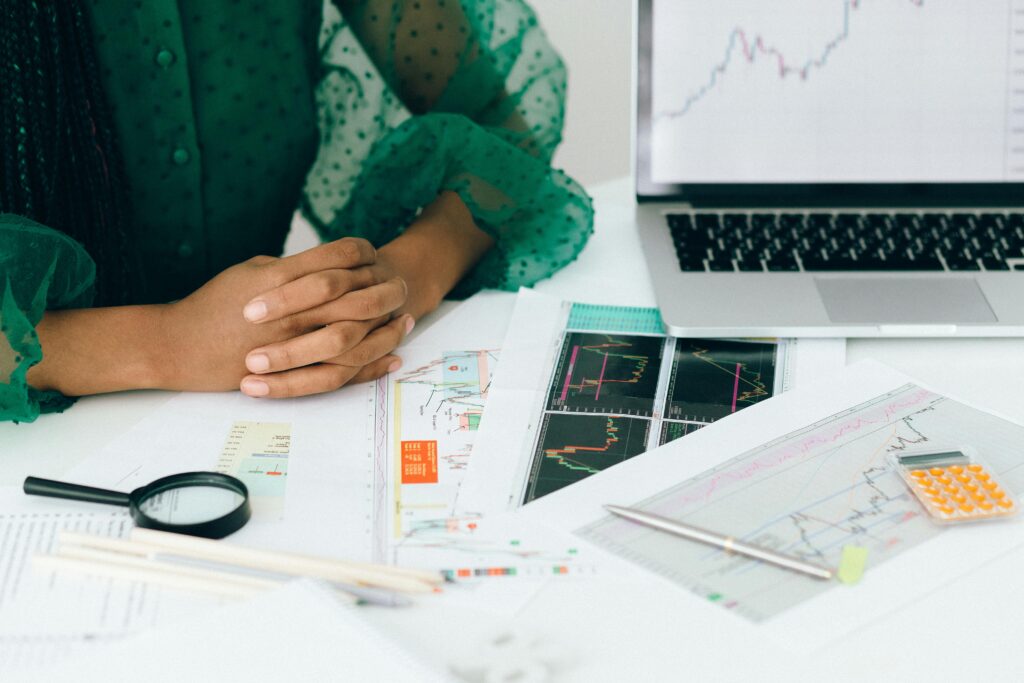 Simplifying the Process of Digital Money Management 1 pexels n voitkevich 7172830