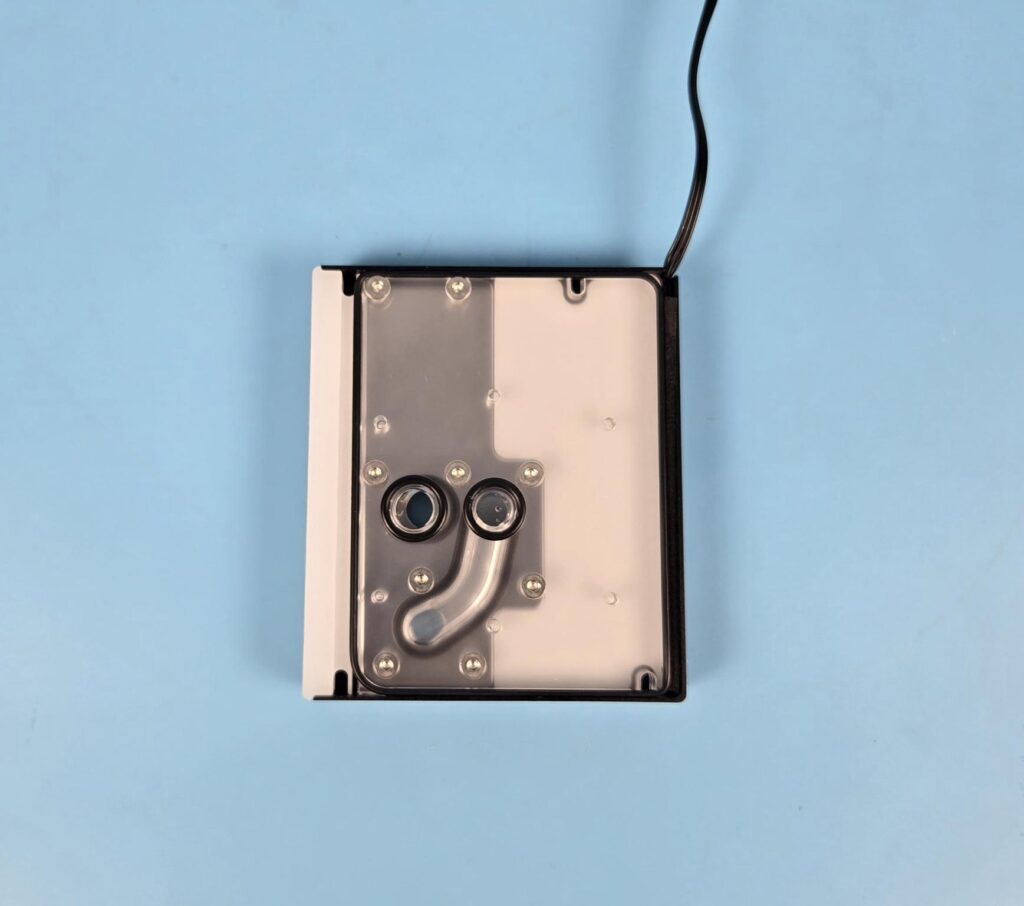 Alphacool Apex 1 AM5 CPU Water Block: A Must Have for AM5 Platform 24 Alphacool Apex 1 CPU Water Block for AM5 Block Inside 12