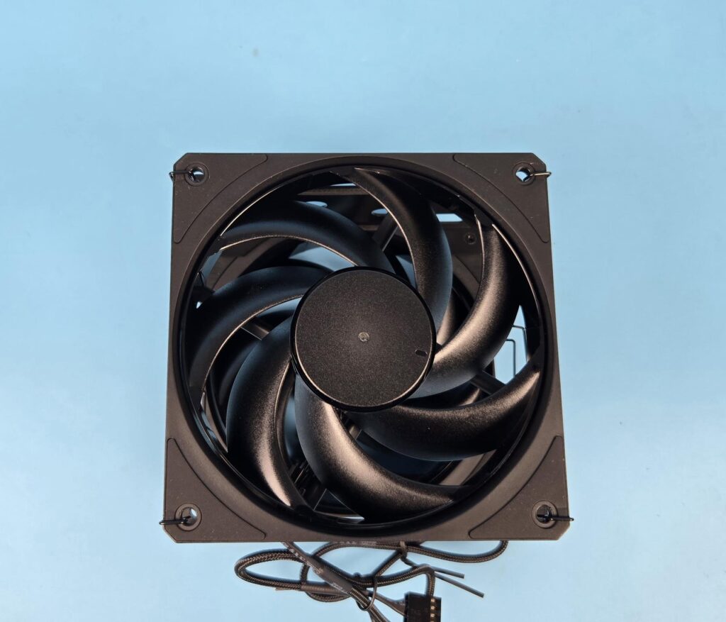 Cooler Master V4 Alpha 3DHP Black Cooler Review: Best Value Cooler 26 Cooler Master V4 Alpha 3DHP Black Fan View 1