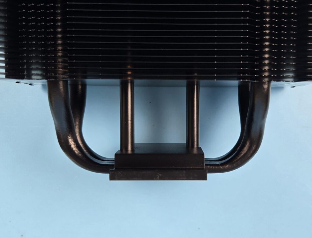 Cooler Master V4 Alpha 3DHP Black Cooler Review: Best Value Cooler 18 Cooler Master V4 Alpha 3DHP Black Heat Pipes 2