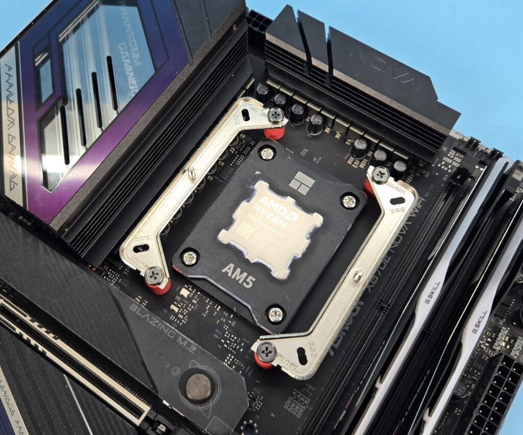 Cryorig CR6S Air Cooler Review 27 Cryorig CR6S Installation