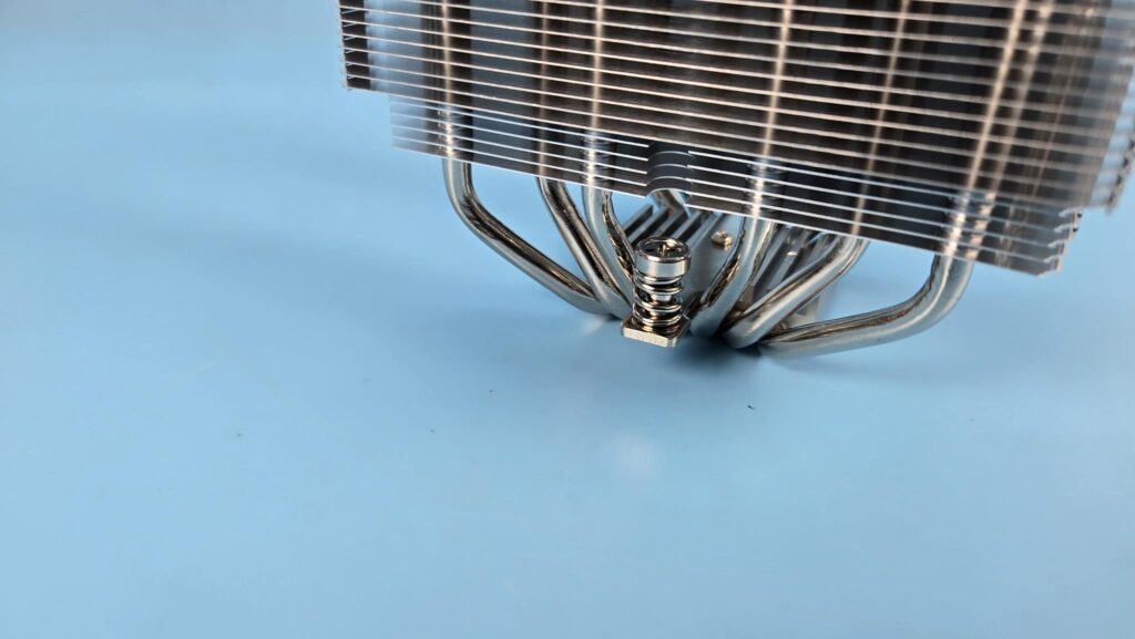Cryorig CR6S Air Cooler Review 14 Cryorig CR6S Screw