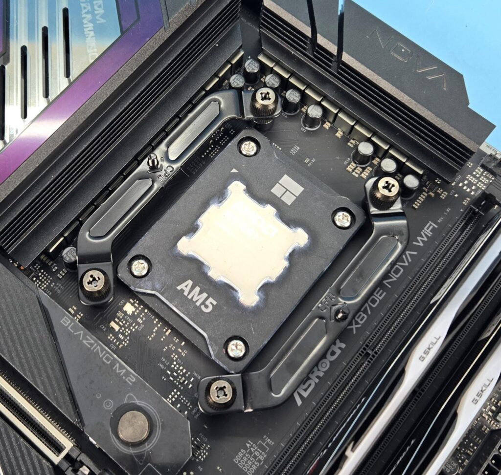 DeepCool AK700 Digital NYX: High-Performance in Small Form 30 DeepCool AK700 Digital NYX Installation