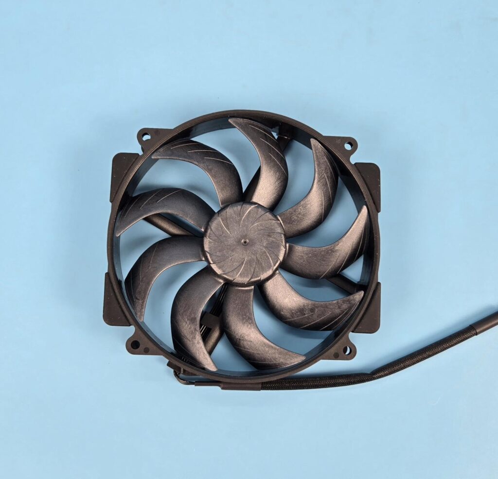Noctua NF A14x25r G2 chromax.black Fan Front View