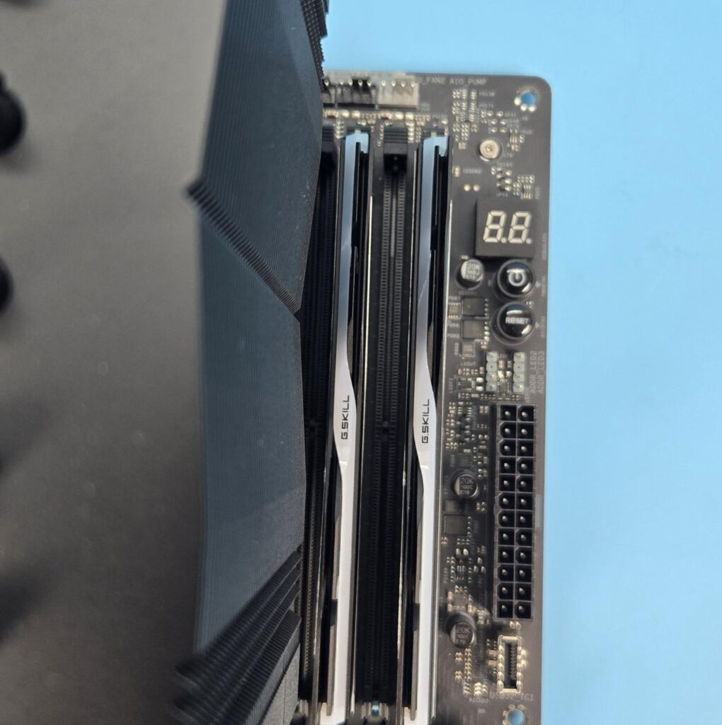 Noctua NH-D15 G2 chromax.black Review 29 Noctua NH D15 G2 chromax.black Clearance RAM 2