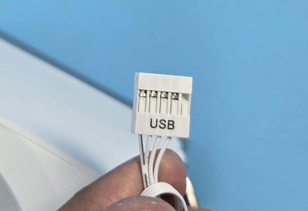 Ocypus Delta A62EX White Digital Review 9 Ocypus A62 EX WH Digital USB Cable
