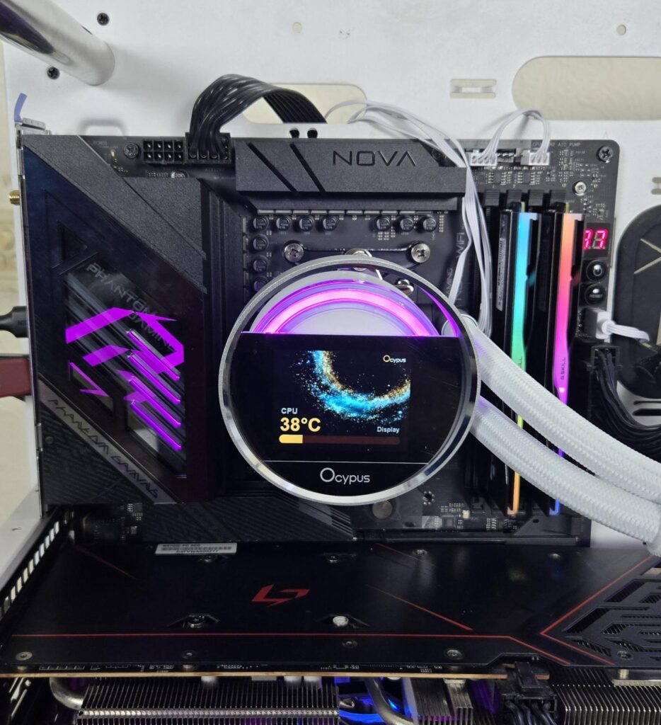 Ocypus Sigma L36 WH ARGB Display 1