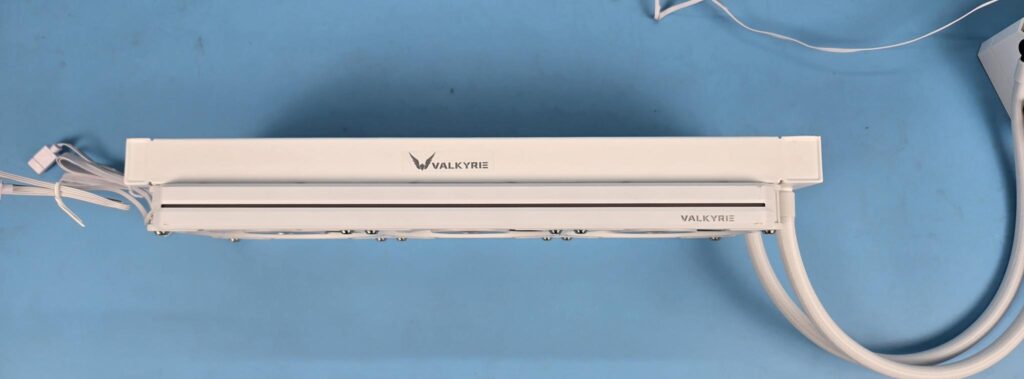 Valkyrie V360 LCD ARGB White Review: Beauty and Beast 13 Valkyrie V360 LCD White Radiator 6
