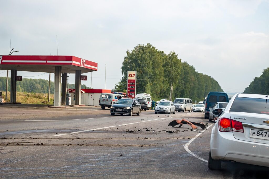 How Technology Assists in Assessing Road Accident Aftermath Scenes 1 accident 2746663 1280
