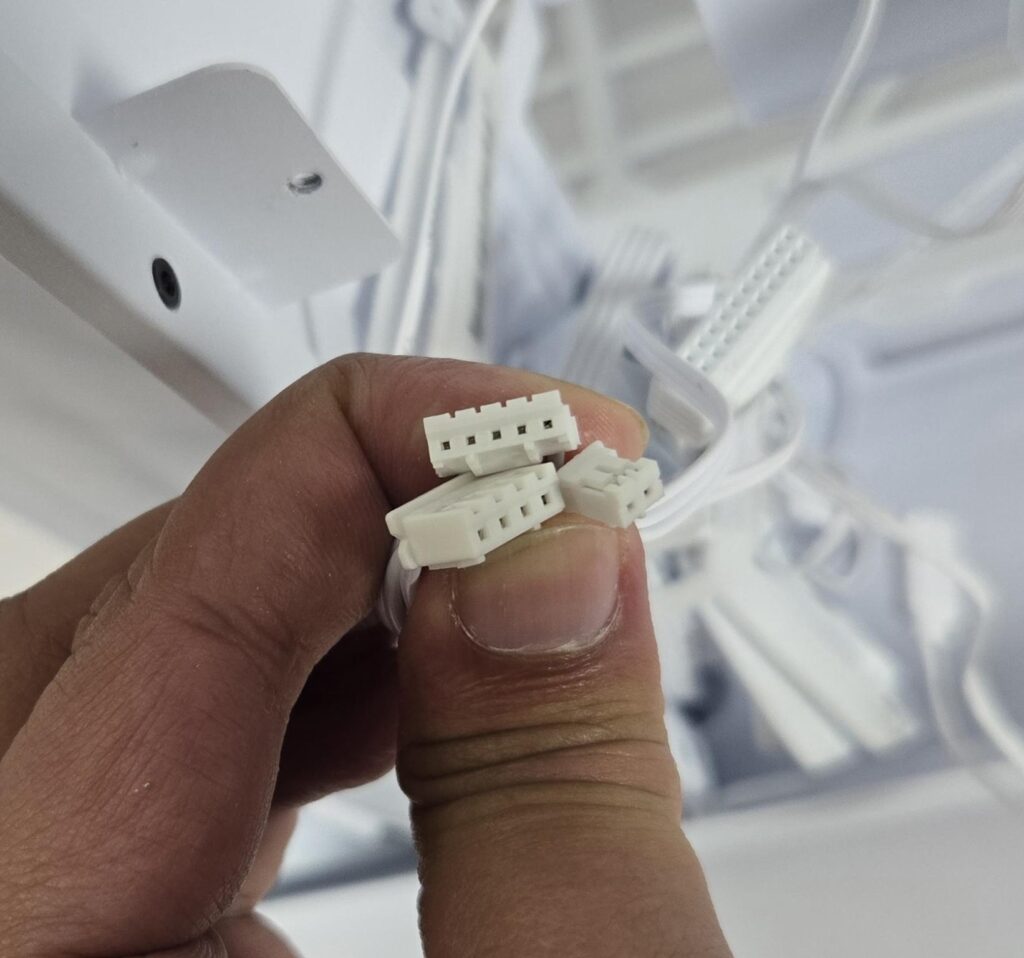 be quiet Light Base 500 LX White Cables 1