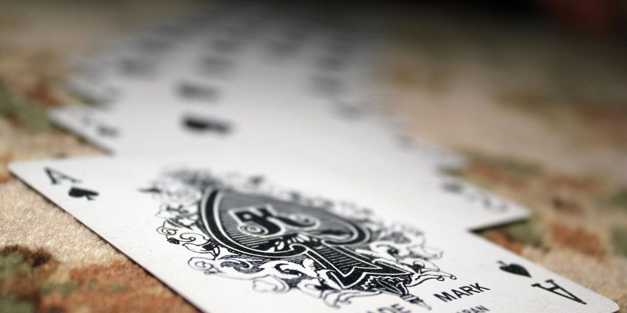5 Tips to Improve Your Skills at Online Card Games