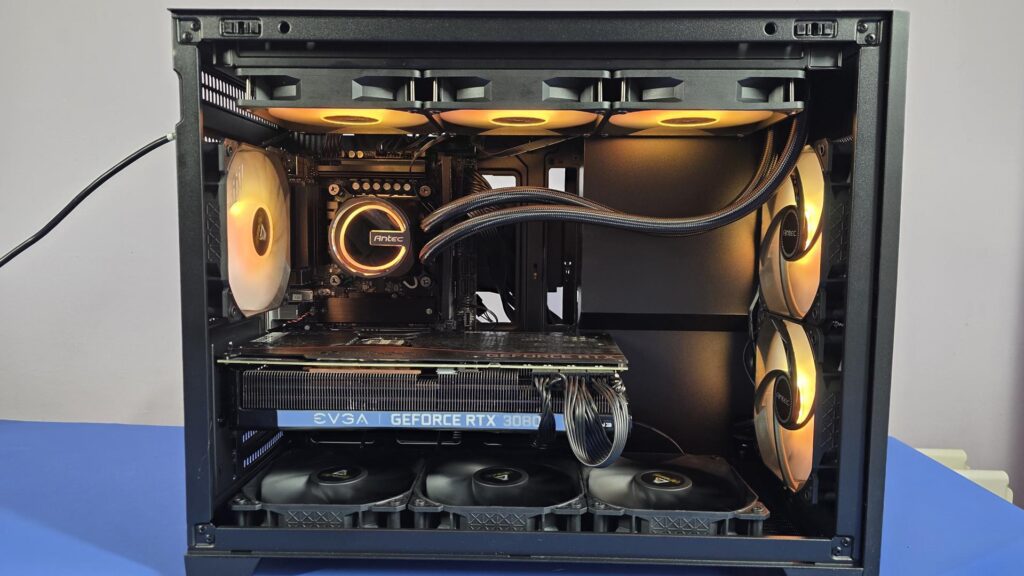 Antec Flux M Case Review - Small Yet Spacious 28 Antec Flux M MATX Case 27 Copy
