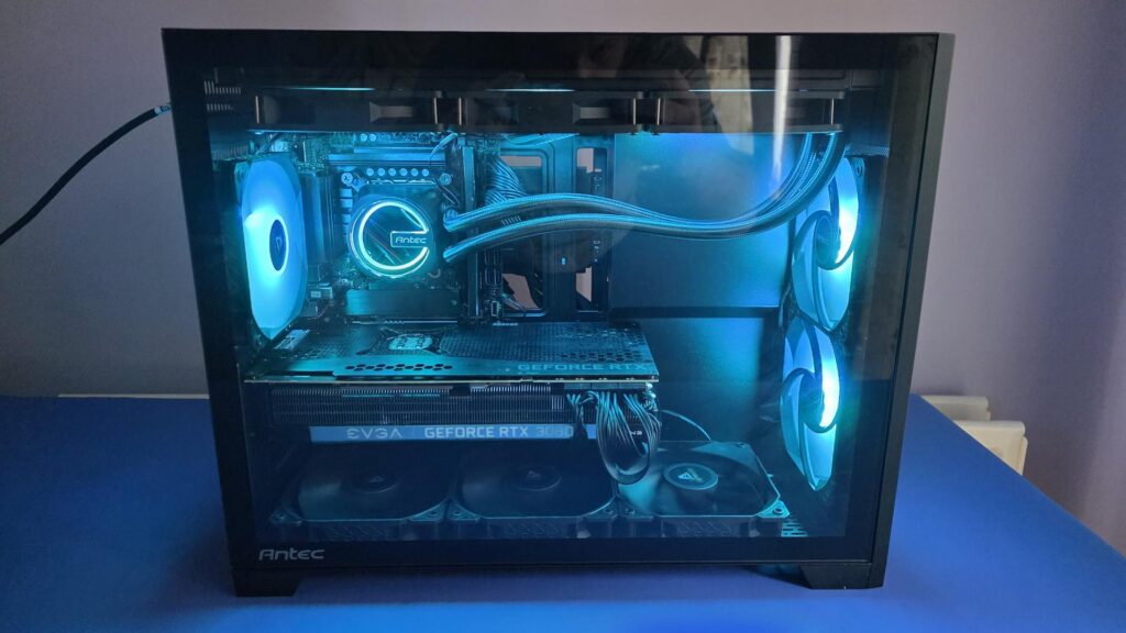 Antec Flux M Case Review - Small Yet Spacious 33 Antec Flux M MATX Case 32 Copy