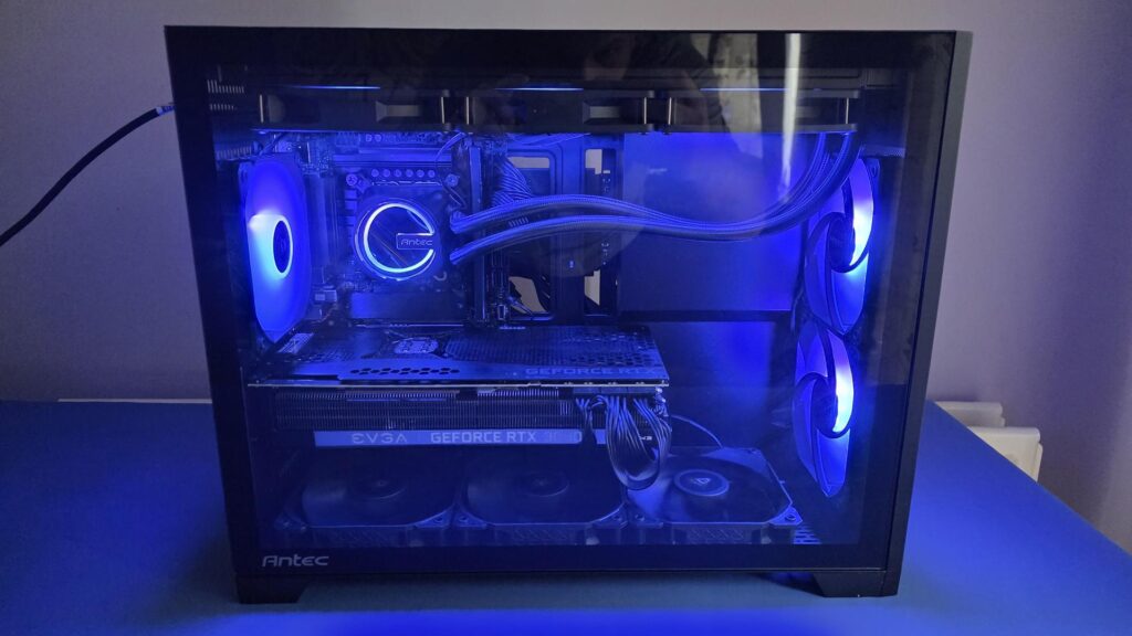Antec Flux M Case Review - Small Yet Spacious 34 Antec Flux M MATX Case 33 Copy