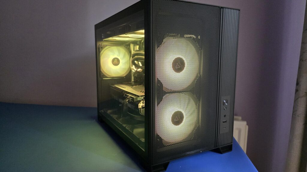 Antec Flux M Case Review - Small Yet Spacious 36 Antec Flux M MATX Case 35 Copy