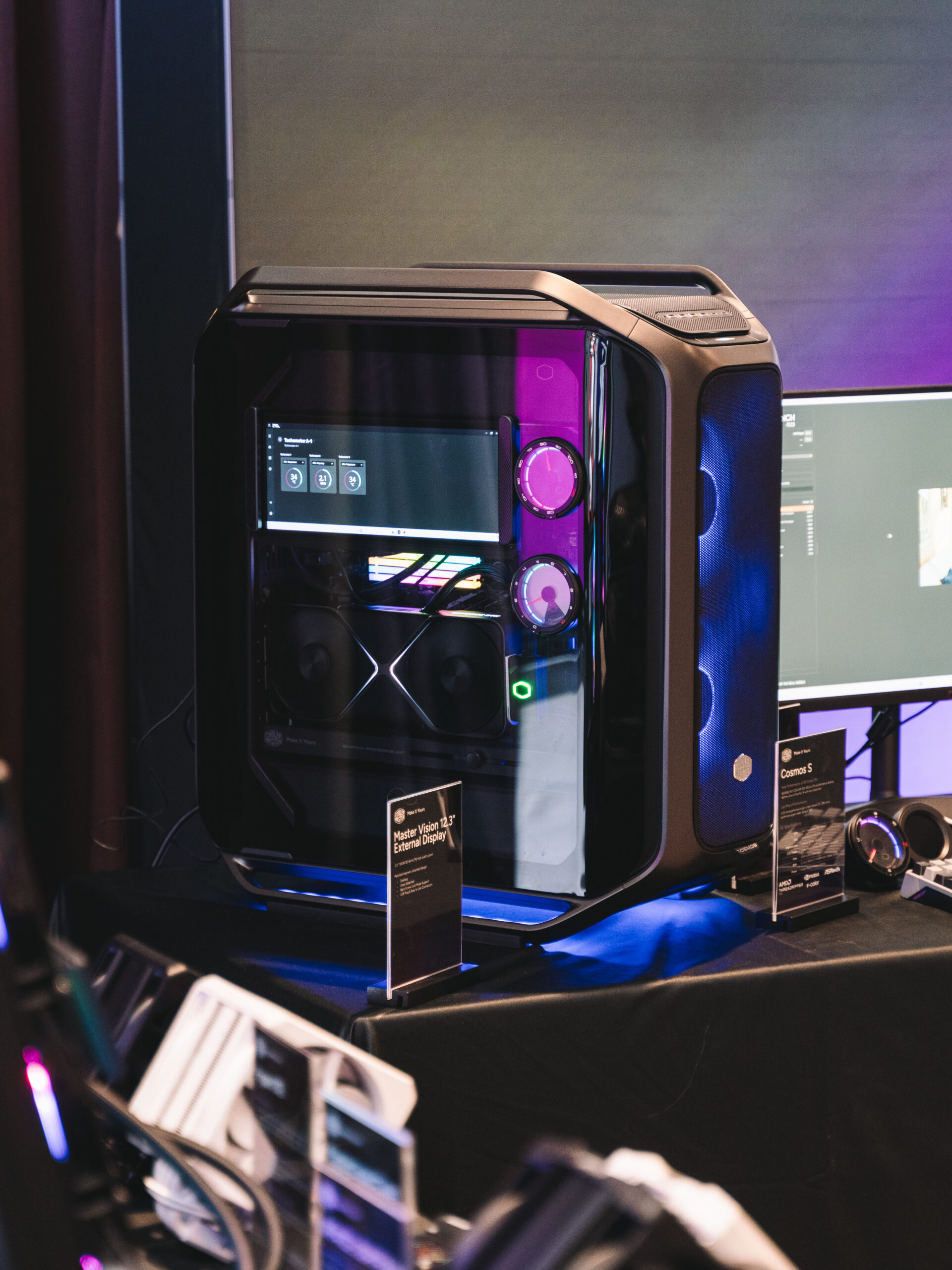 Cooler Master Introduces COSMOS Alpha - A PC Case for Unlimited
