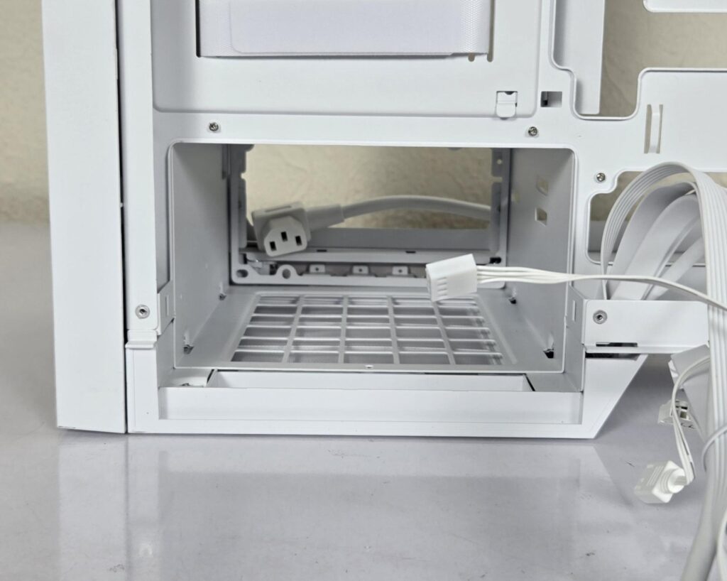 DeepCool CL6600 White Backside View 3