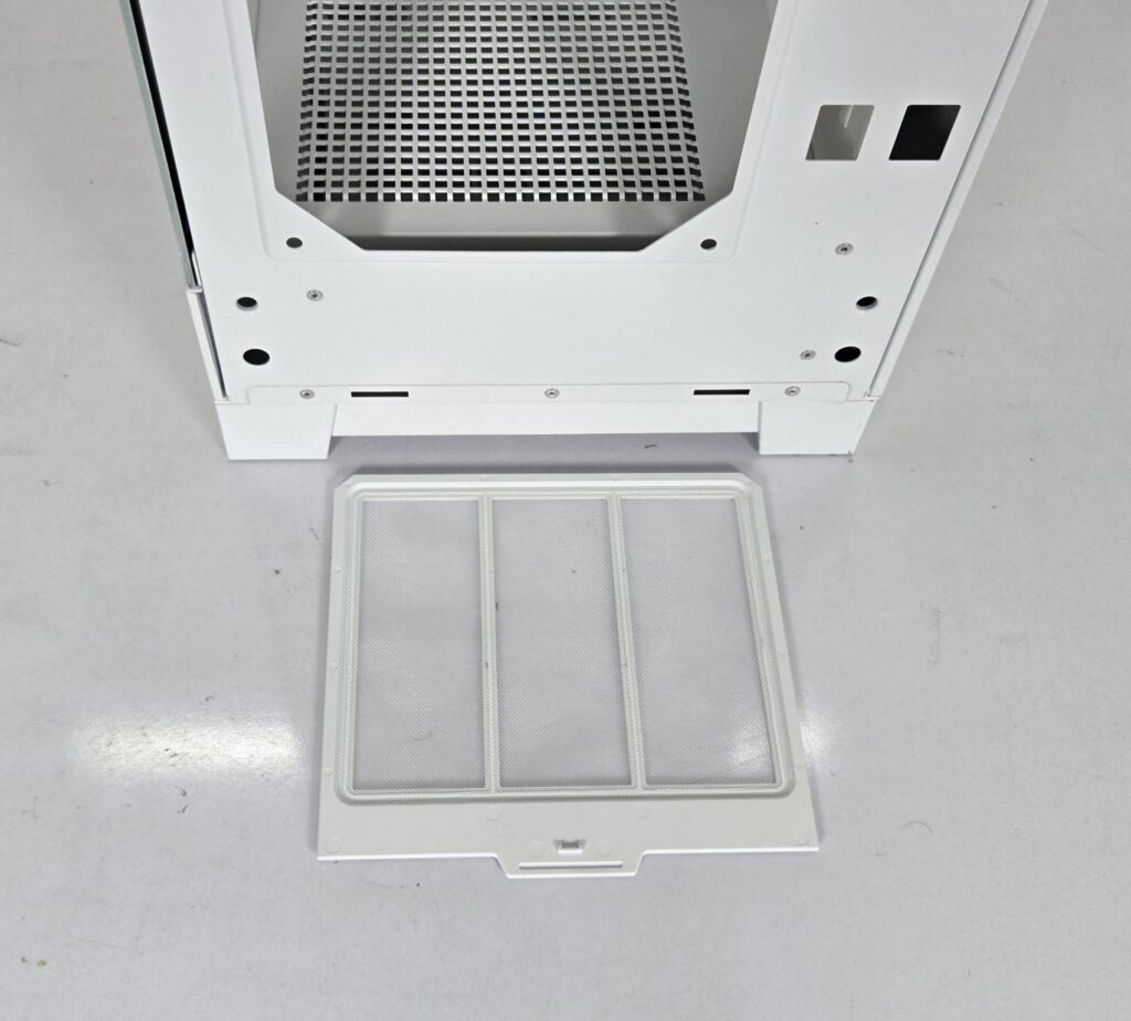 DeepCool CL6600 White Front 4
