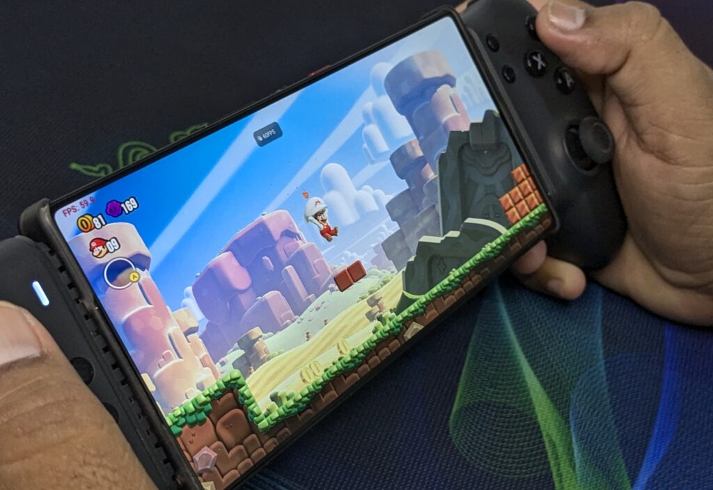 EasySMX M15 Bluetooth mobile controller review: comfort, precision, and gaming anywhere 14 EasySMX M15 Bluetooth Mobile Gaming Controller 1
