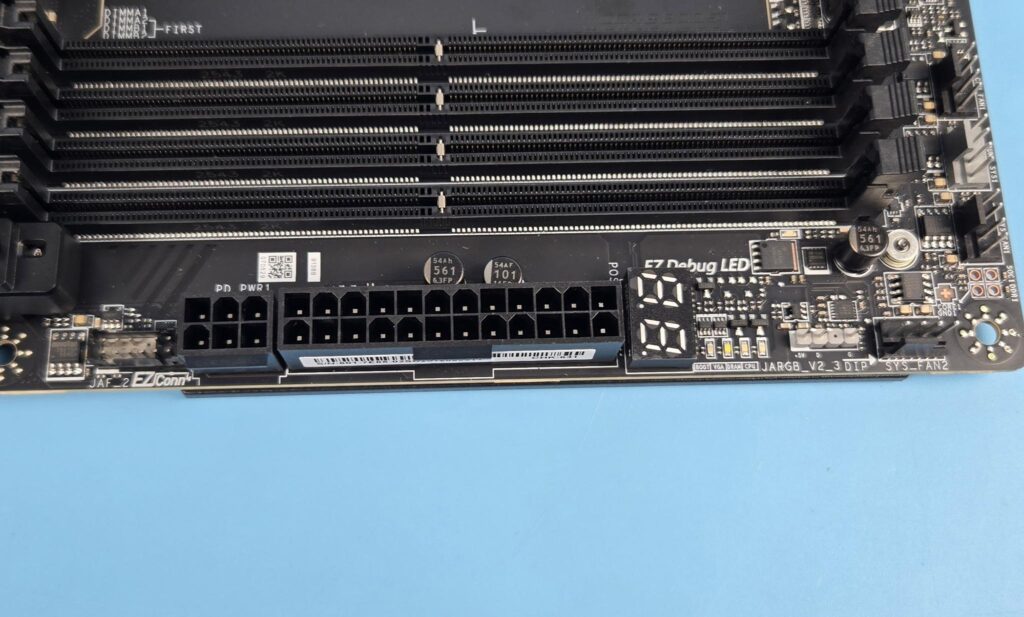 MSI MEG X870E ACE MAX - A Power Horse Unleashed 34 MSI X870E ACE MAX Connectors Side