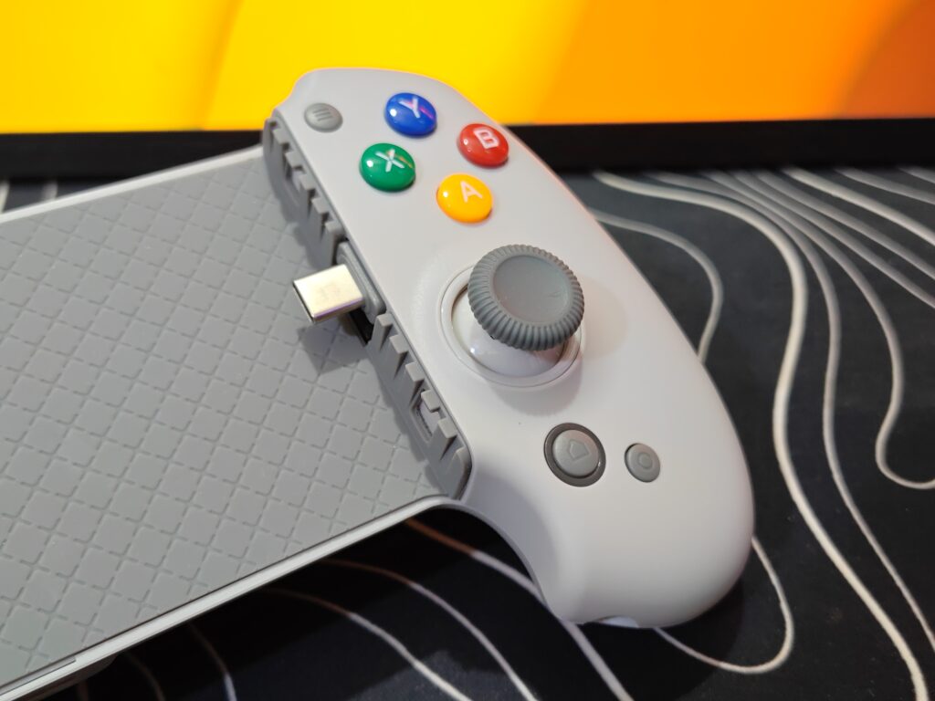 abxylute S9 review: premium mobile controller that feels like a real console 6 abxylute S9 type c mobile controller 6