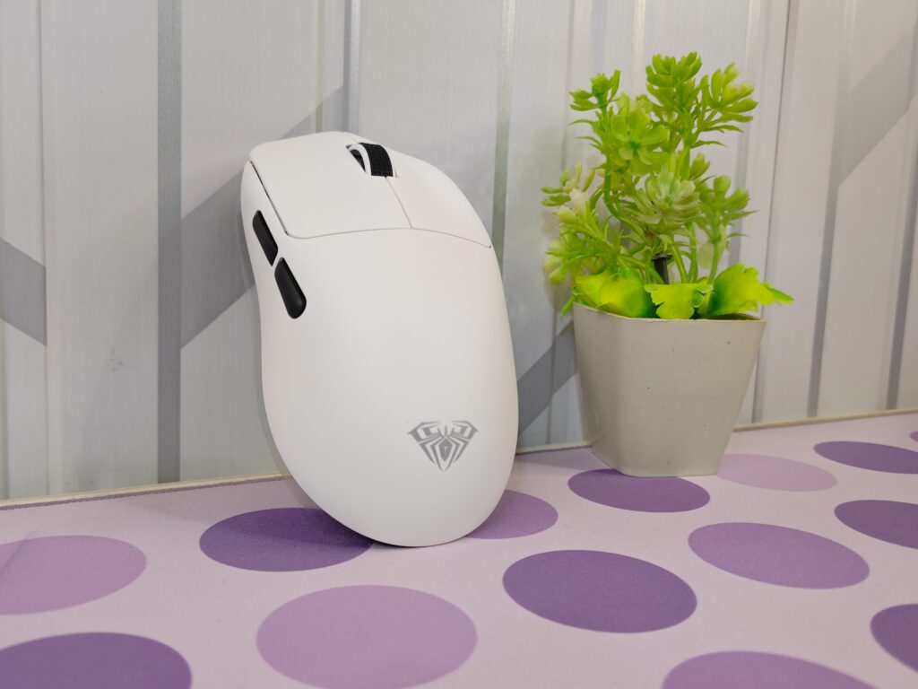 AULA SC800 mouse review: ultra-light gaming mouse 9 AULA SC800 Gaming Mouse 15
