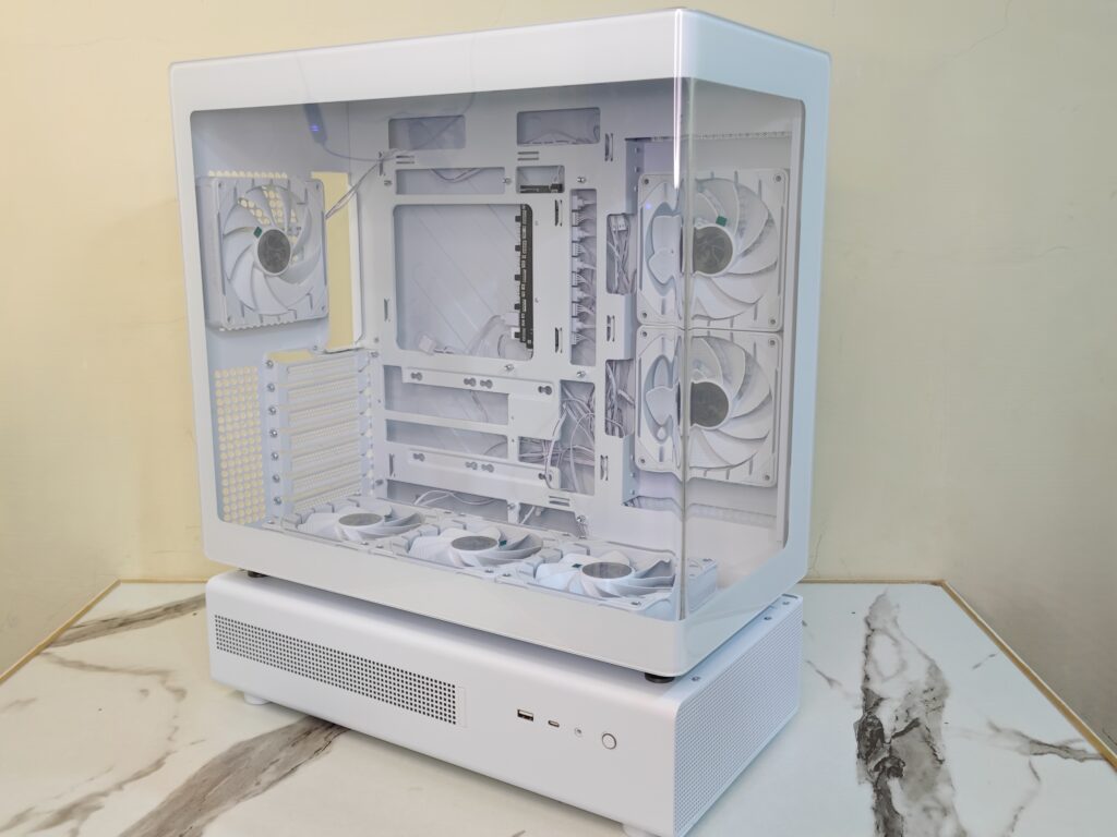GAMEMAX N90 WH ARGB review – dual chamber design with dot matrix display 9 GAMEMAX N90 WH ARGB Dual Chamber PC Case 12 1
