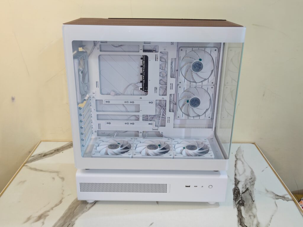 GAMEMAX N90 WH ARGB review – dual chamber design with dot matrix display 6 GAMEMAX N90 WH ARGB Dual Chamber PC Case 5 1