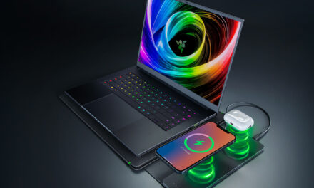Razer brings a smart laptop sleeve with wireless charging